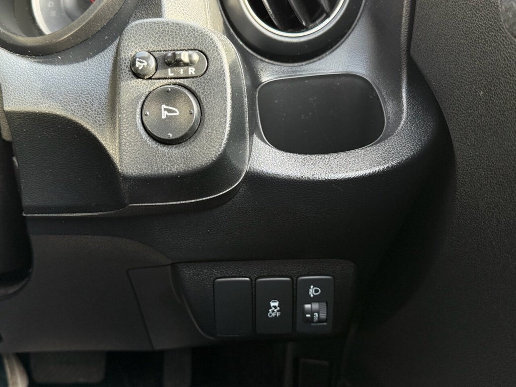 Used Honda Jazz 2012 for sale - 76256050: Photo 19