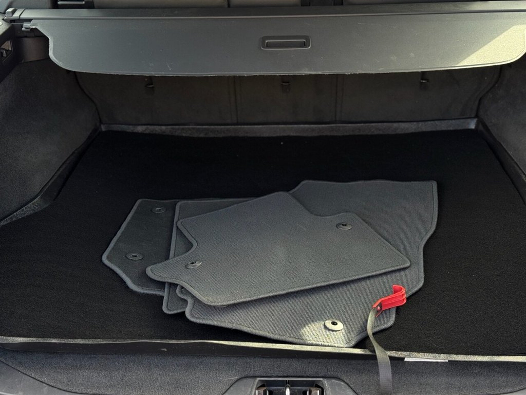 Used Volvo XC70 2016 for sale - 76279443: Photo 10