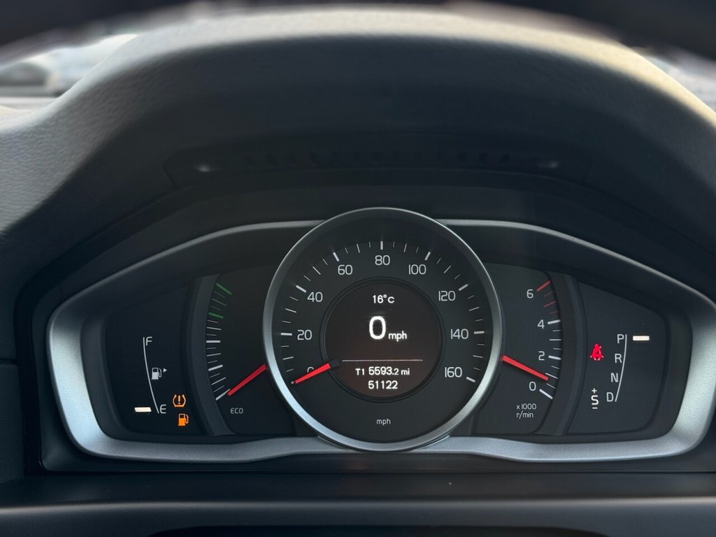 Used Volvo XC70 2016 for sale - 76279443: Photo 17