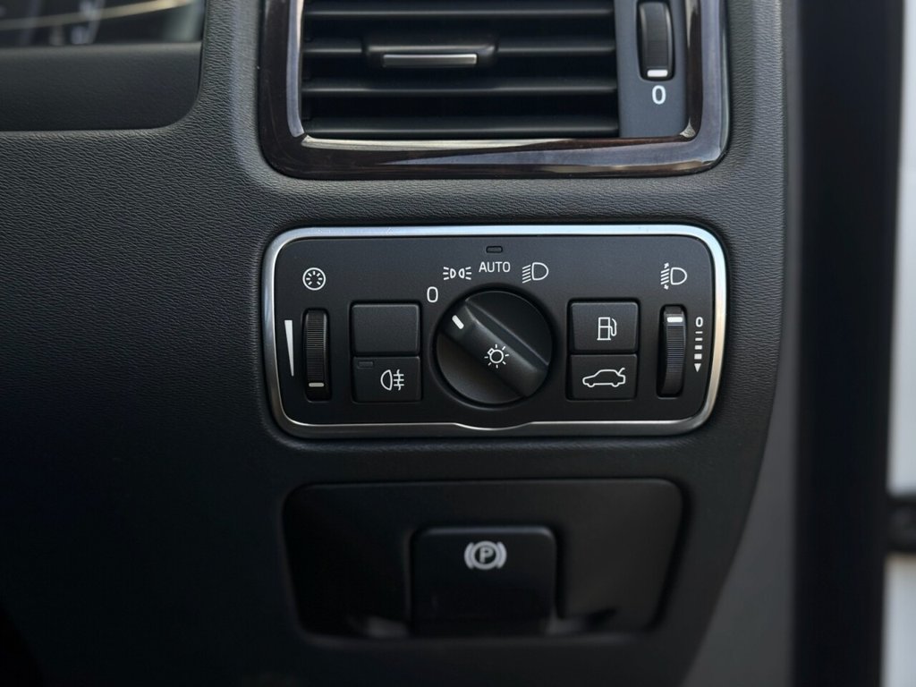 Used Volvo XC70 2016 for sale - 76279443: Photo 18