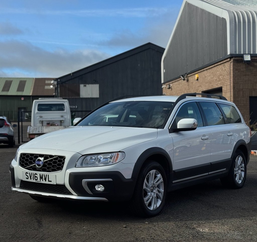 Used Volvo XC70 2016 for sale - 76279443: Photo 2