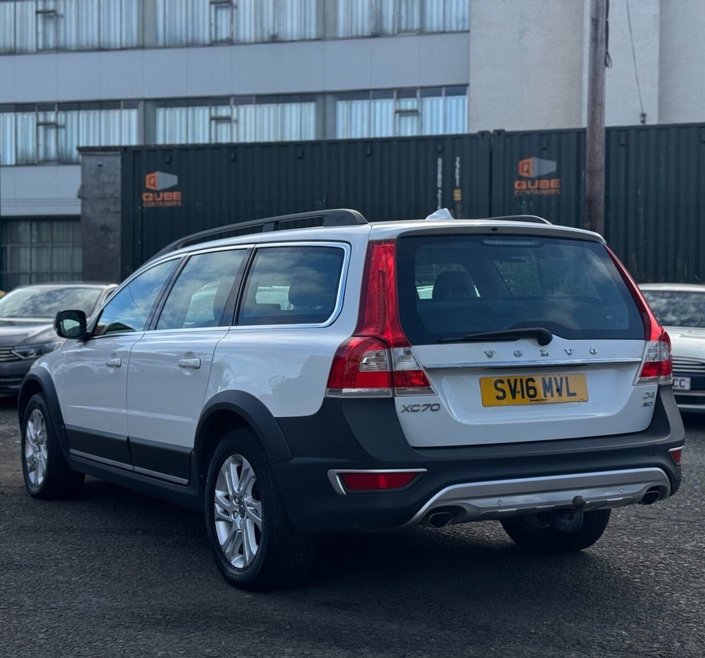 Used Volvo XC70 2016 for sale - 76279443: Photo 5