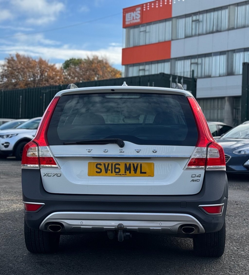 Used Volvo XC70 2016 for sale - 76279443: Photo 6