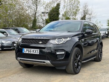 Used Land Rover Discovery Sport 2016 for sale - 78382360: Photo
