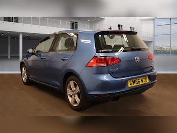 Used Volkswagen Golf 2017 for sale - 75346798: Photo