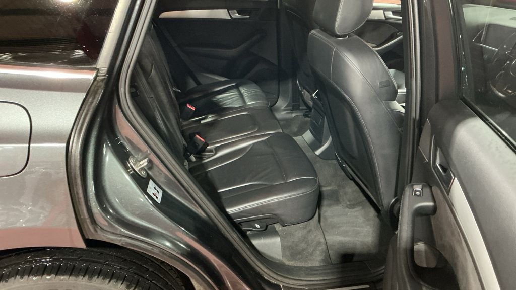 Used Audi Q5 2016 for sale - 77666661: Photo 8