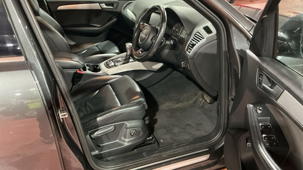 Used Audi Q5 2016 for sale - 77666661: Photo 9