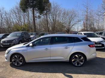 Used Renault Megane 2017 for sale - 73900984: Photo