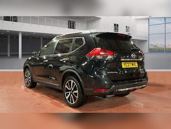 Used Nissan X-Trail 2017 for sale - 77806364: Photo