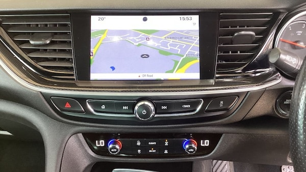 Used Vauxhall Insignia 2018 for sale - 76250204: Photo 10