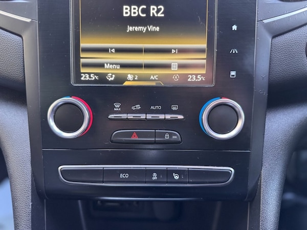 Used Renault Megane 2017 for sale - 75444316: Photo 23