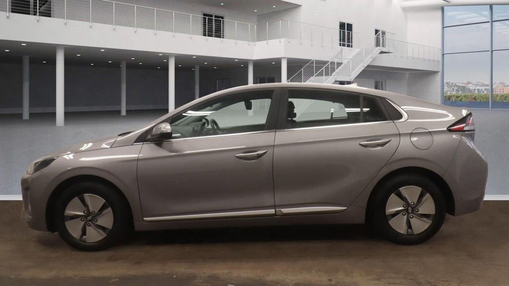 Used Hyundai IONIQ 2022 for sale - 76509529: Photo 6