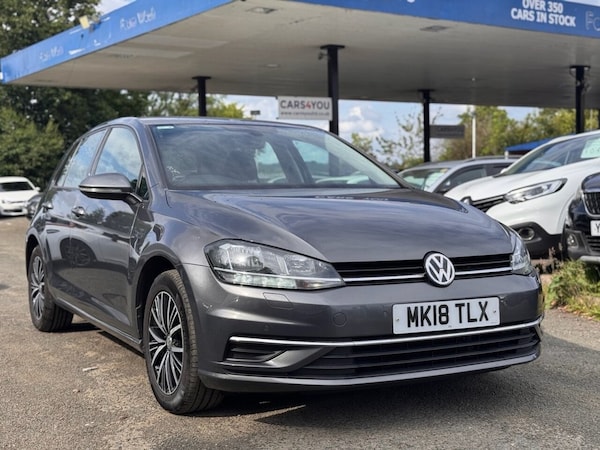 Used Volkswagen Golf 2018 for sale - 74973913: Photo 1