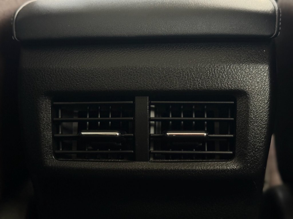 Used Lexus IS 2017 for sale - 76848346: Photo 10