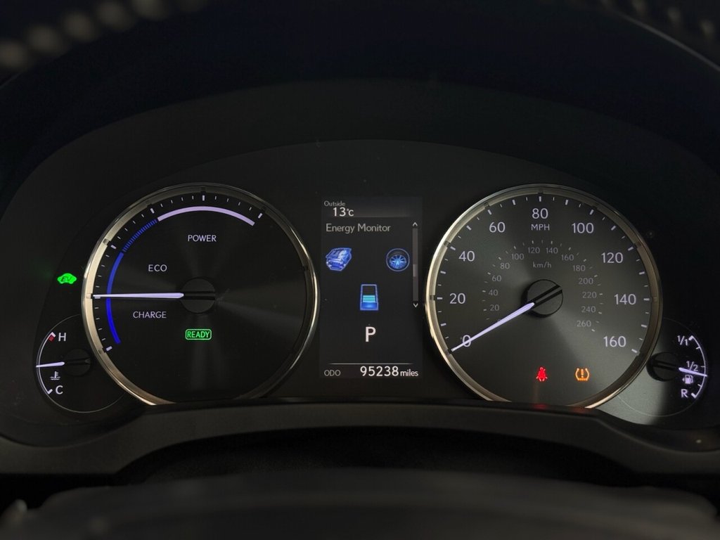 Used Lexus IS 2017 for sale - 76848346: Photo 16