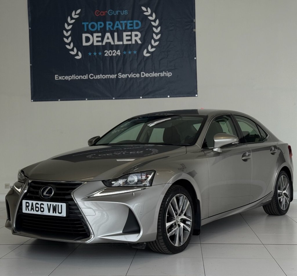 Used Lexus IS 2017 for sale - 76848346: Photo 2