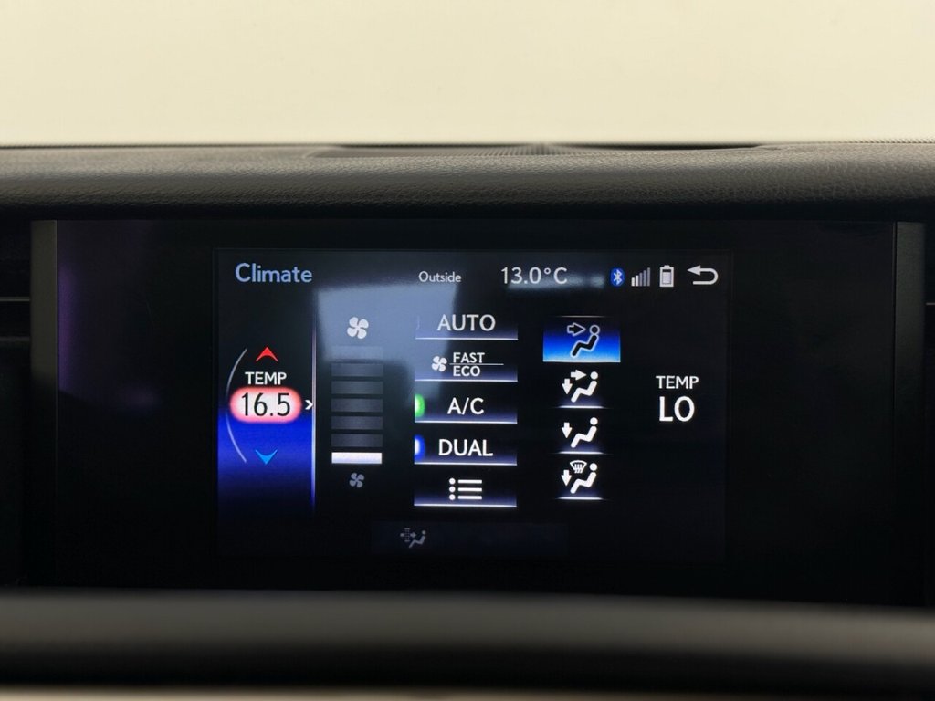 Used Lexus IS 2017 for sale - 76848346: Photo 24