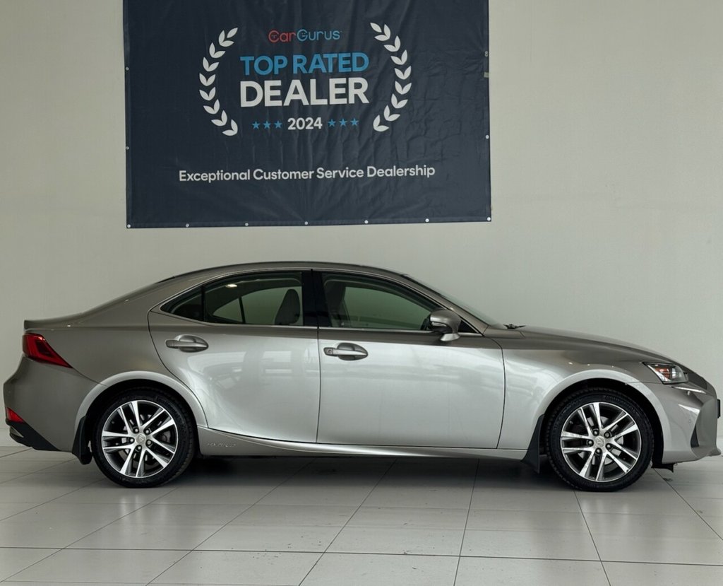 Used Lexus IS 2017 for sale - 76848346: Photo 7