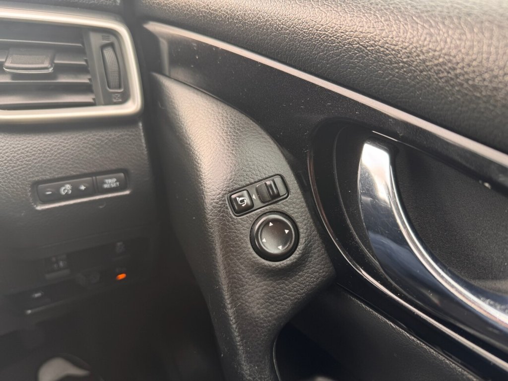 Used Nissan Qashqai 2014 for sale - 76235406: Photo 21