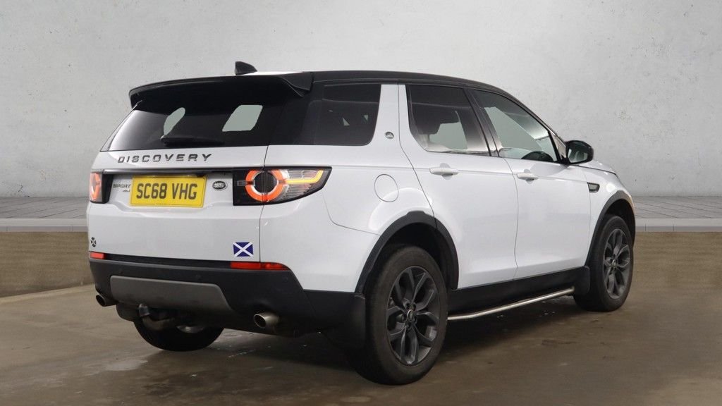Used Land Rover Discovery Sport 2018 for sale - 78199949: Photo 4