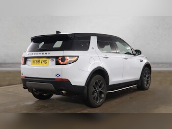 Used Land Rover Discovery Sport 2018 for sale - 78199949: Photo