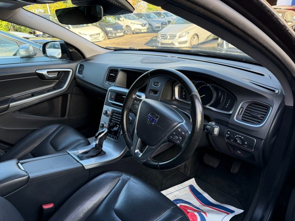 Used Volvo V60 Cross Country 2017 for sale - 76356099: Photo 15