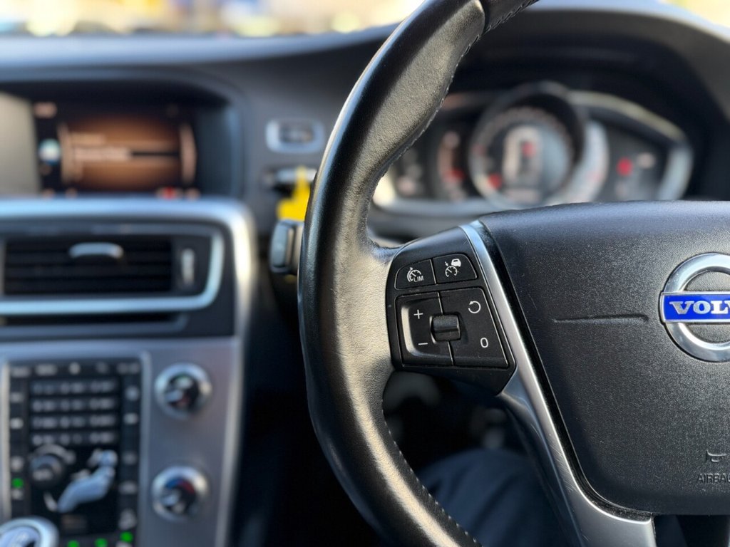 Used Volvo V60 Cross Country 2017 for sale - 76356099: Photo 20