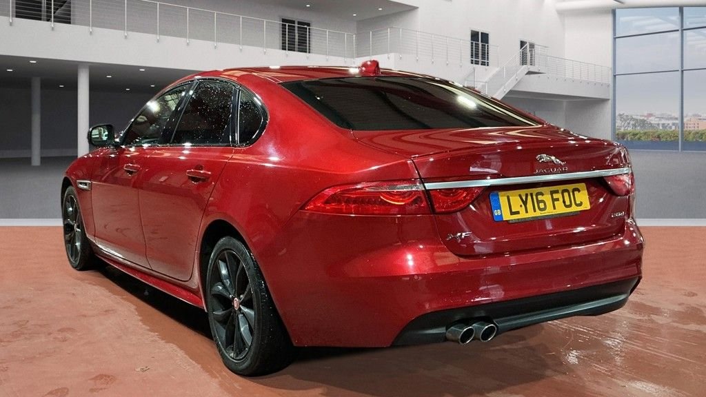 Used Jaguar XF 2016 for sale - 77521356: Photo 4