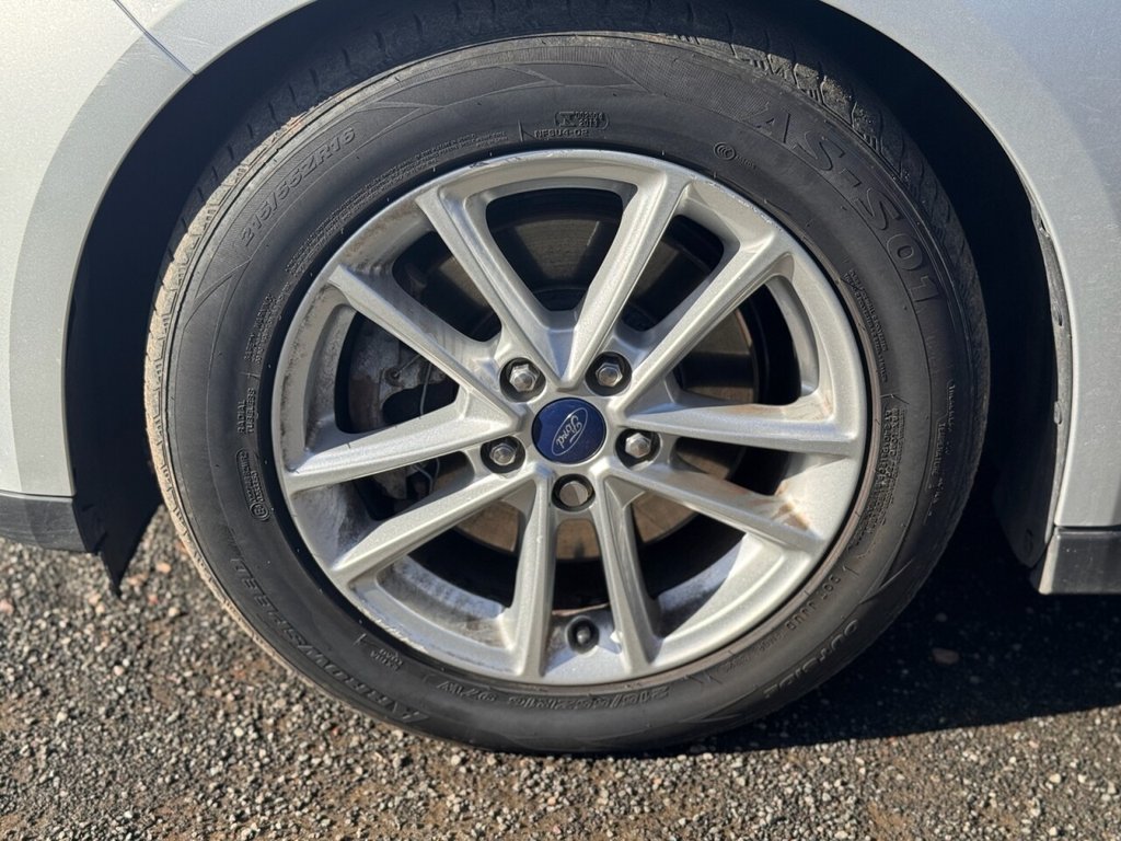 Used Ford Grand C-Max 2016 for sale - 76092624: Photo 12