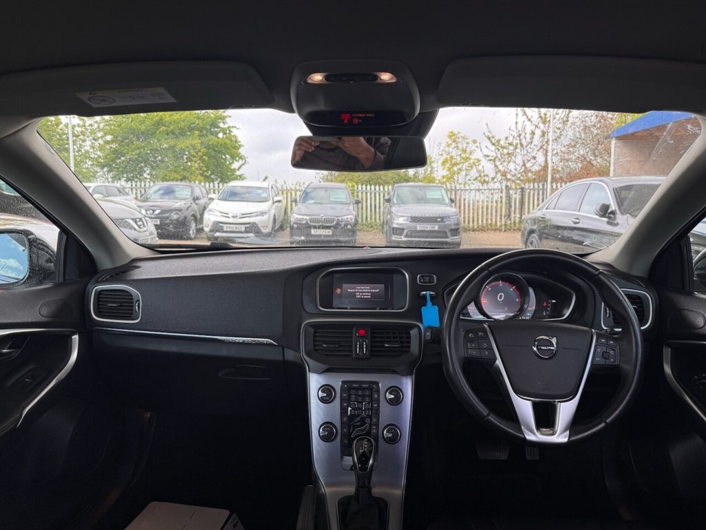Used Volvo V40 Cross Country 2018 for sale - 75753323: Photo 16