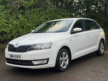Used Skoda Rapid Spaceback 2014 for sale - 77394772: Photo