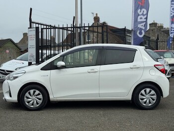 Used Toyota Yaris 2018 for sale - 78693855: Photo