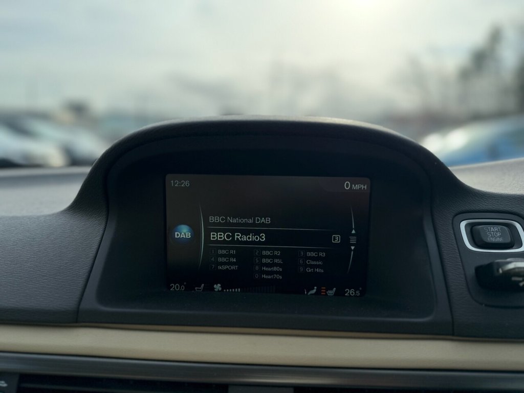 Used Volvo XC70 2016 for sale - 77642209: Photo 25