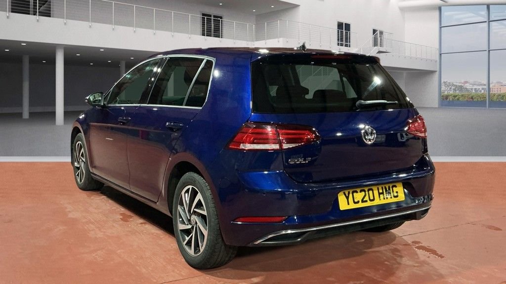 Used Volkswagen Golf 2020 for sale - 77583174: Photo 3
