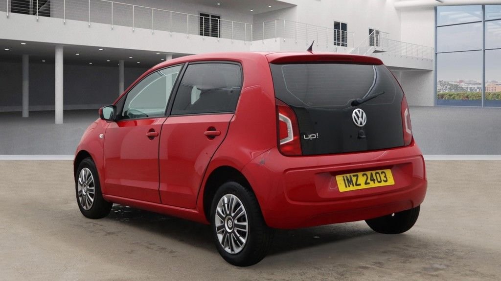 Used Volkswagen up! 2013 for sale - 76162847: Photo 2