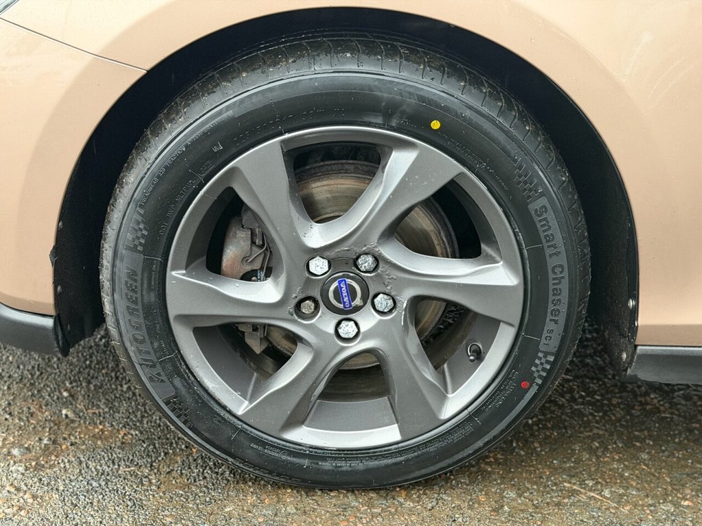 Used Volvo V40 2015 for sale - 77703587: Photo 12