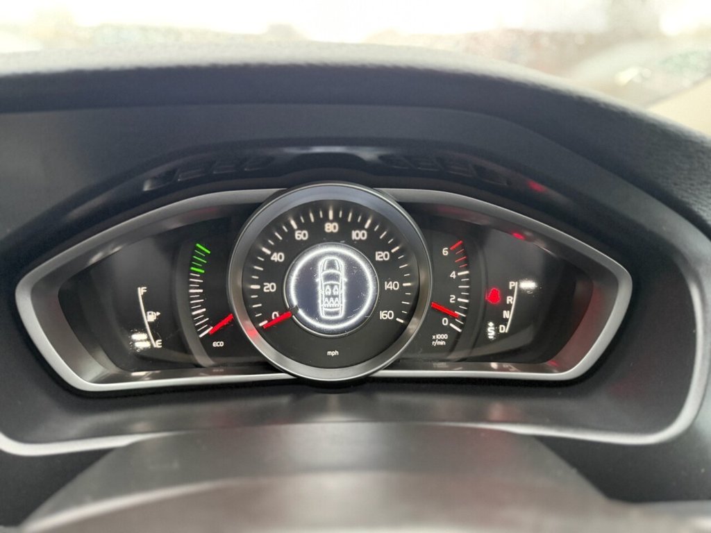 Used Volvo V40 2015 for sale - 77703587: Photo 19