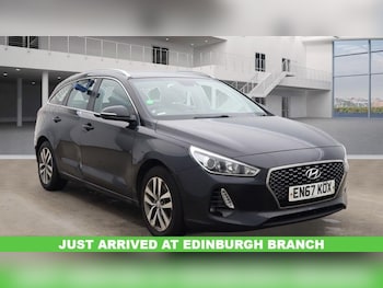 Used Hyundai i30 2018 for sale - 76768084: Photo