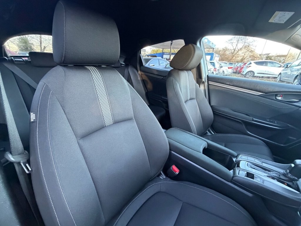 Used Honda Civic 2019 for sale - 77249979: Photo 17