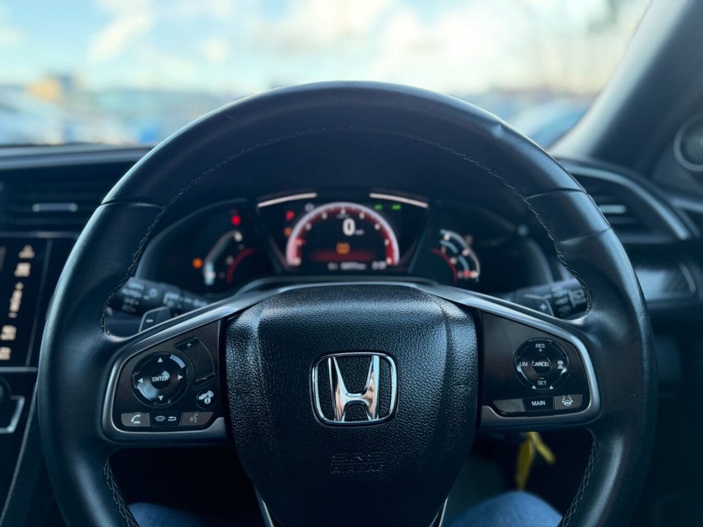 Used Honda Civic 2019 for sale - 77249979: Photo 18