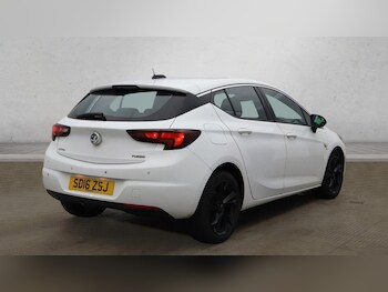 Used Vauxhall Astra 2016 for sale - 77692617: Photo