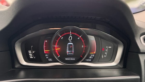 Used Volvo XC70 2015 for sale - 76255948: Photo 24