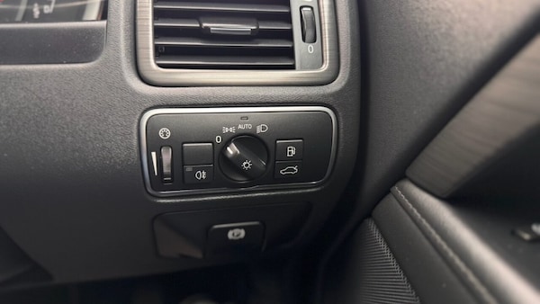 Used Volvo XC70 2015 for sale - 76255948: Photo 25