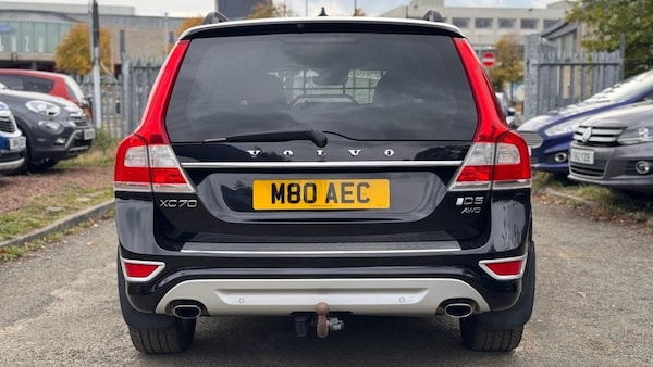 Used Volvo XC70 2015 for sale - 76255948: Photo 6
