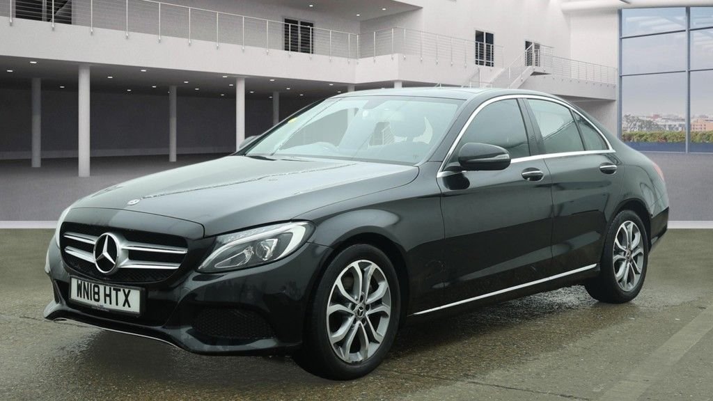 Used Mercedes-Benz C Class 2018 for sale - 77621157: Photo 14