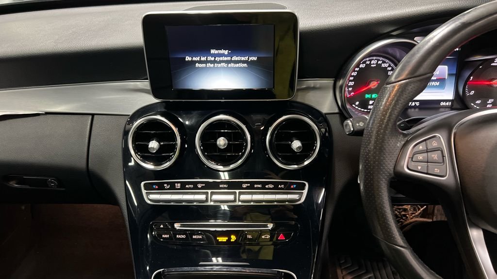 Used Mercedes-Benz C Class 2018 for sale - 77621157: Photo 23