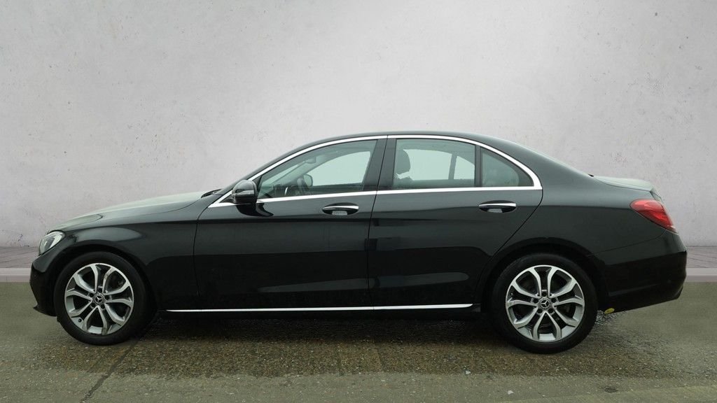 Used Mercedes-Benz C Class 2018 for sale - 77621157: Photo 6