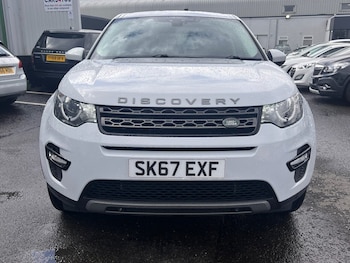 Used Land Rover Discovery Sport 2017 for sale - 79437750: Photo