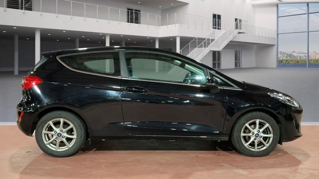 Used Ford Fiesta 2017 for sale - 77642205: Photo 5
