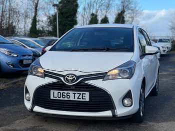 Used Toyota Yaris 2016 for sale - 74416769: Photo